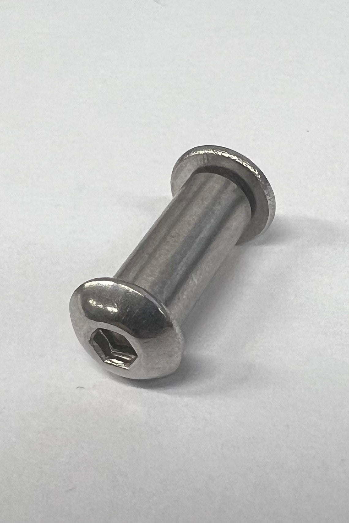 Screw to handle - Small rounded screw