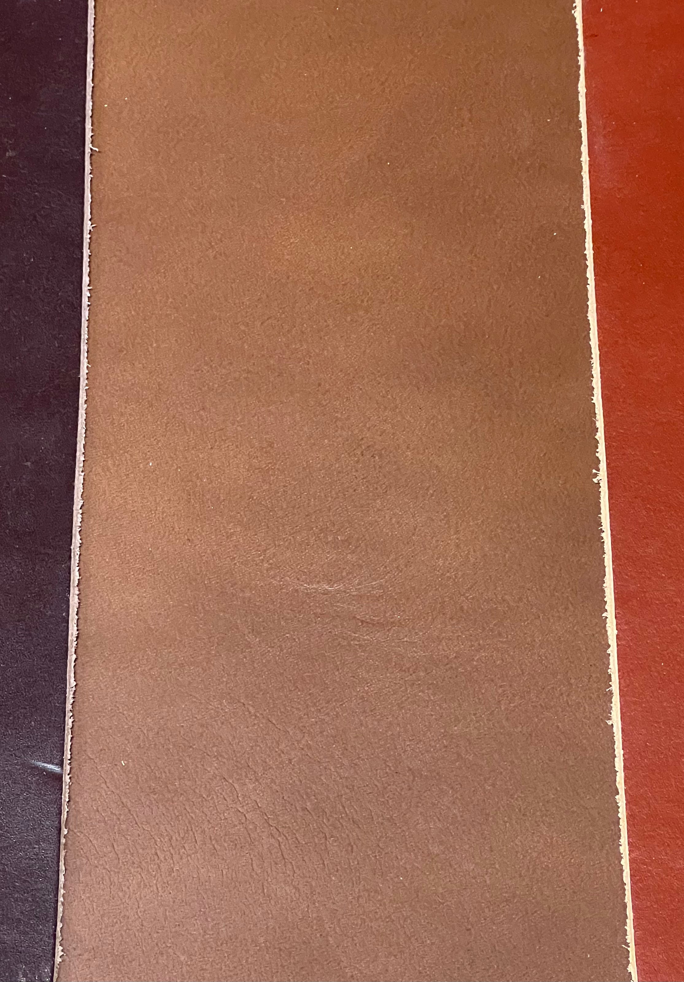 Sheath Leather Finished Dyed 31x31cm