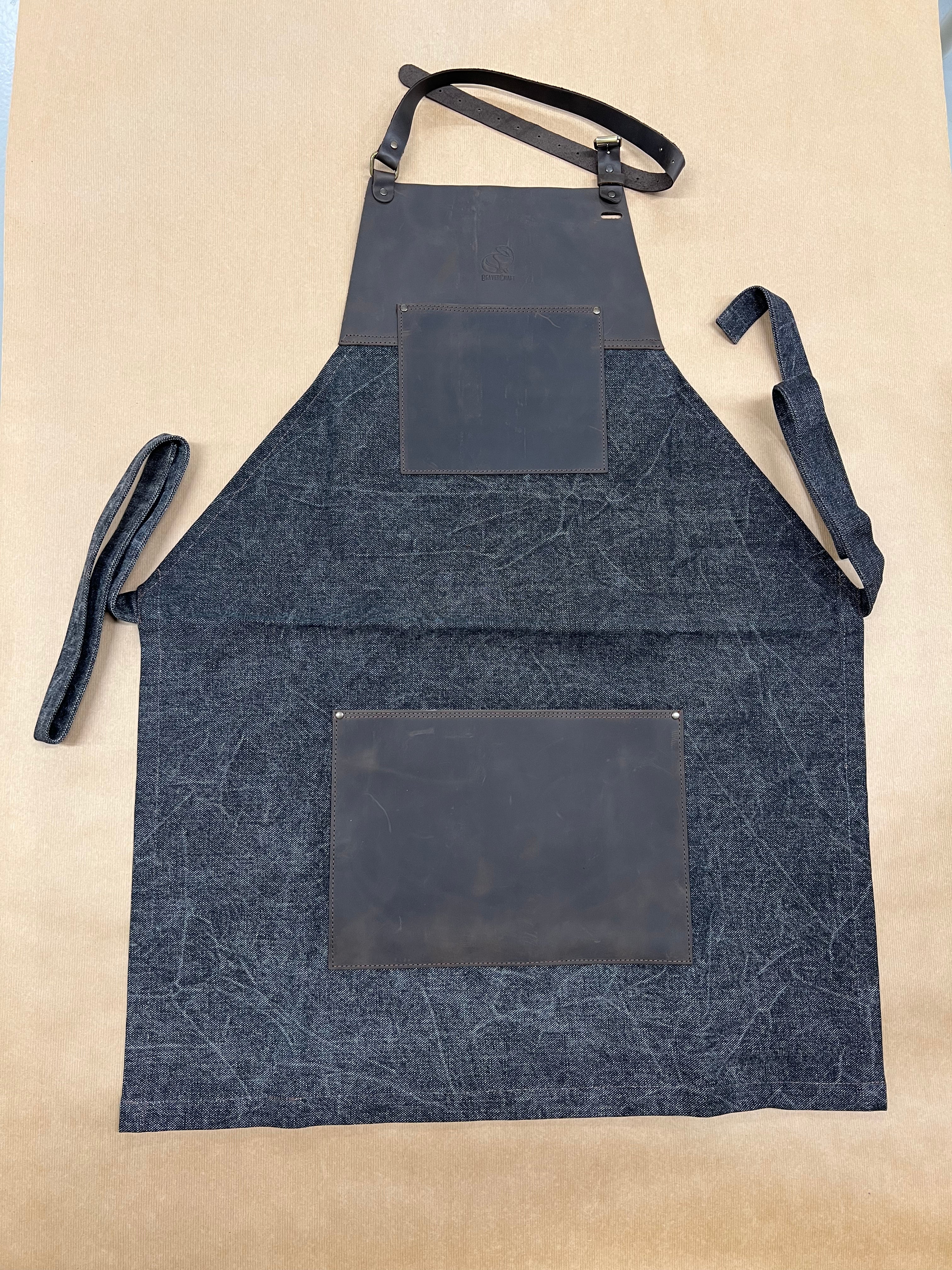 Adjustable apron in brown leather and canvas AP4