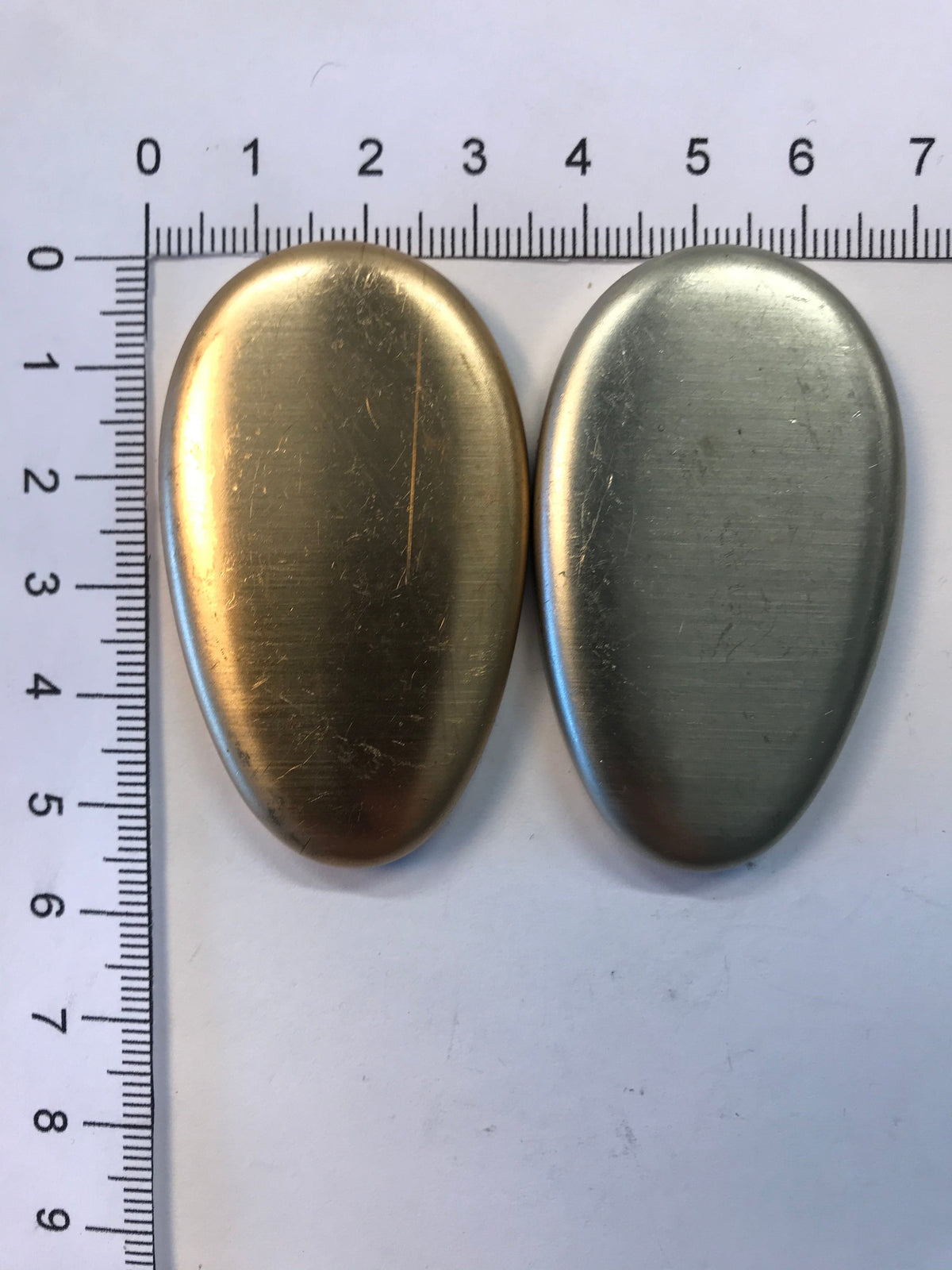 End pieces for handles