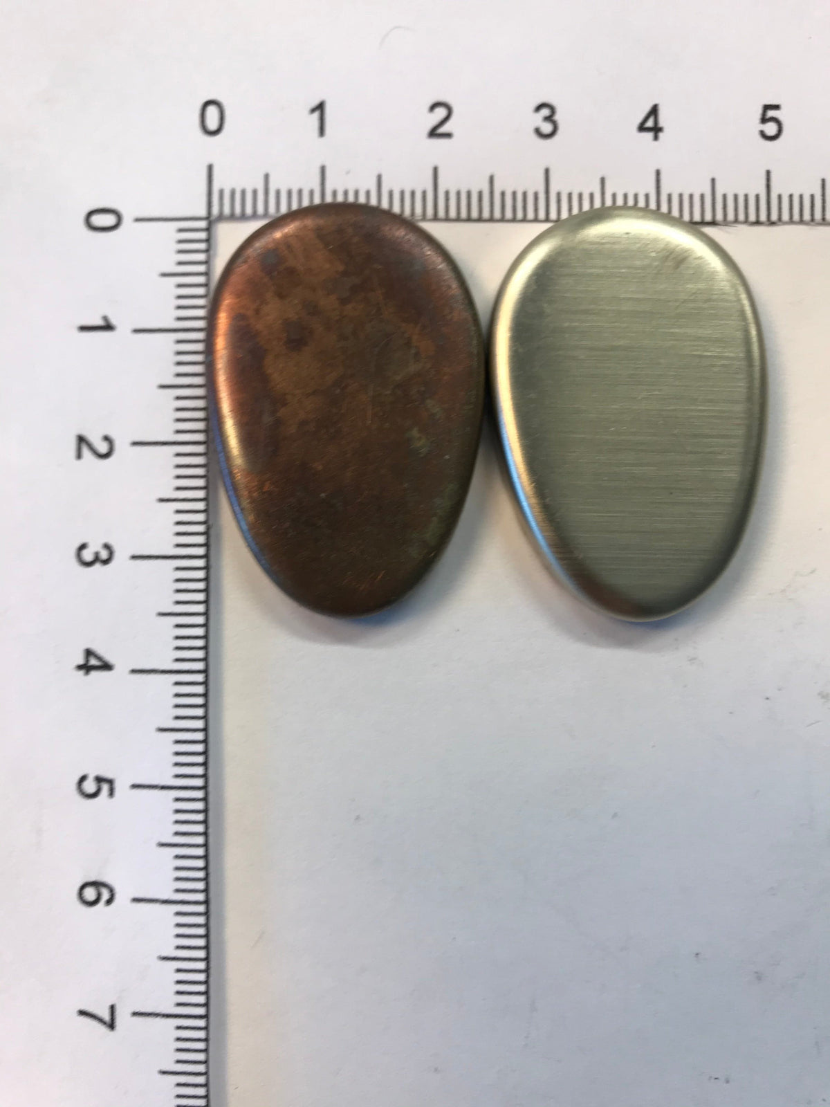 End pieces for handles