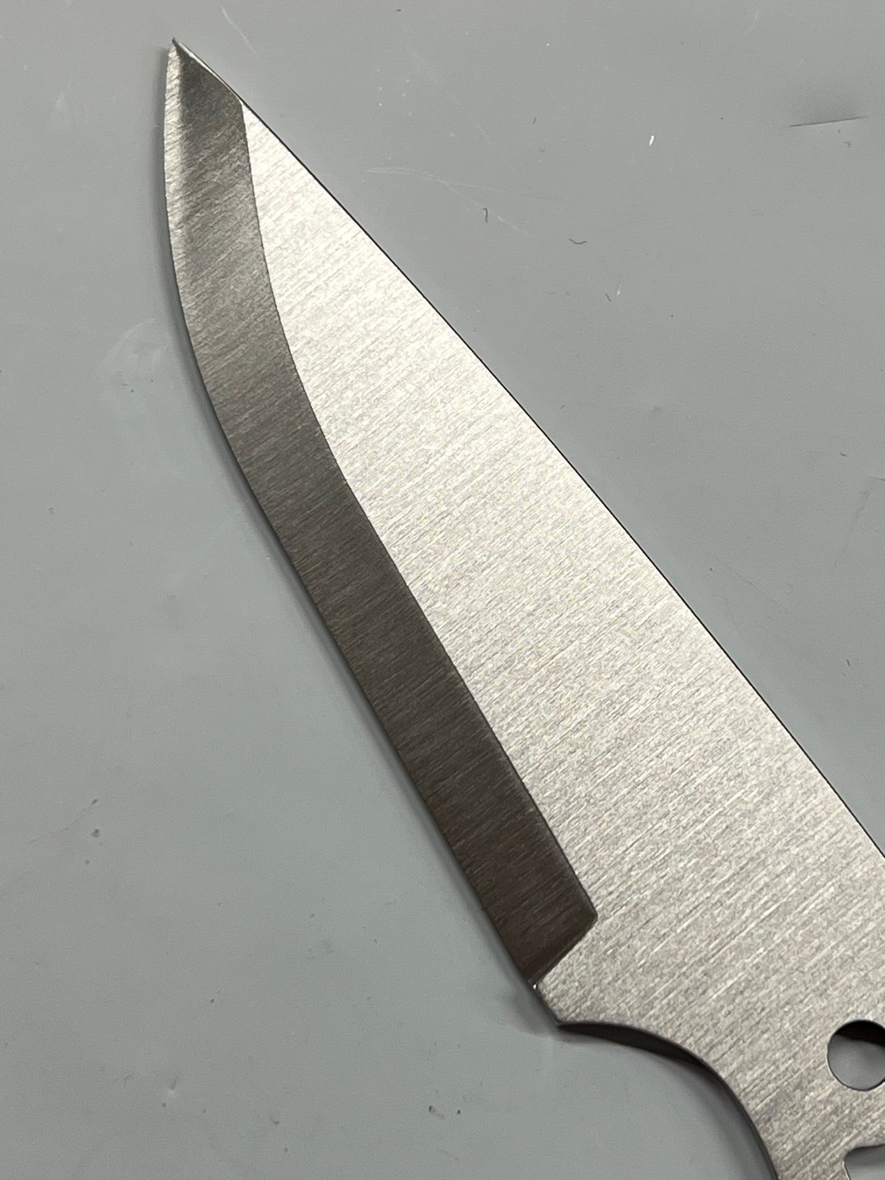 Brisa Bobtail 80 stainless blade