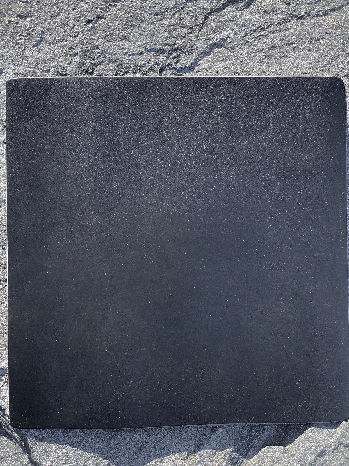 Sheath Leather Finished Dyed 31x31cm