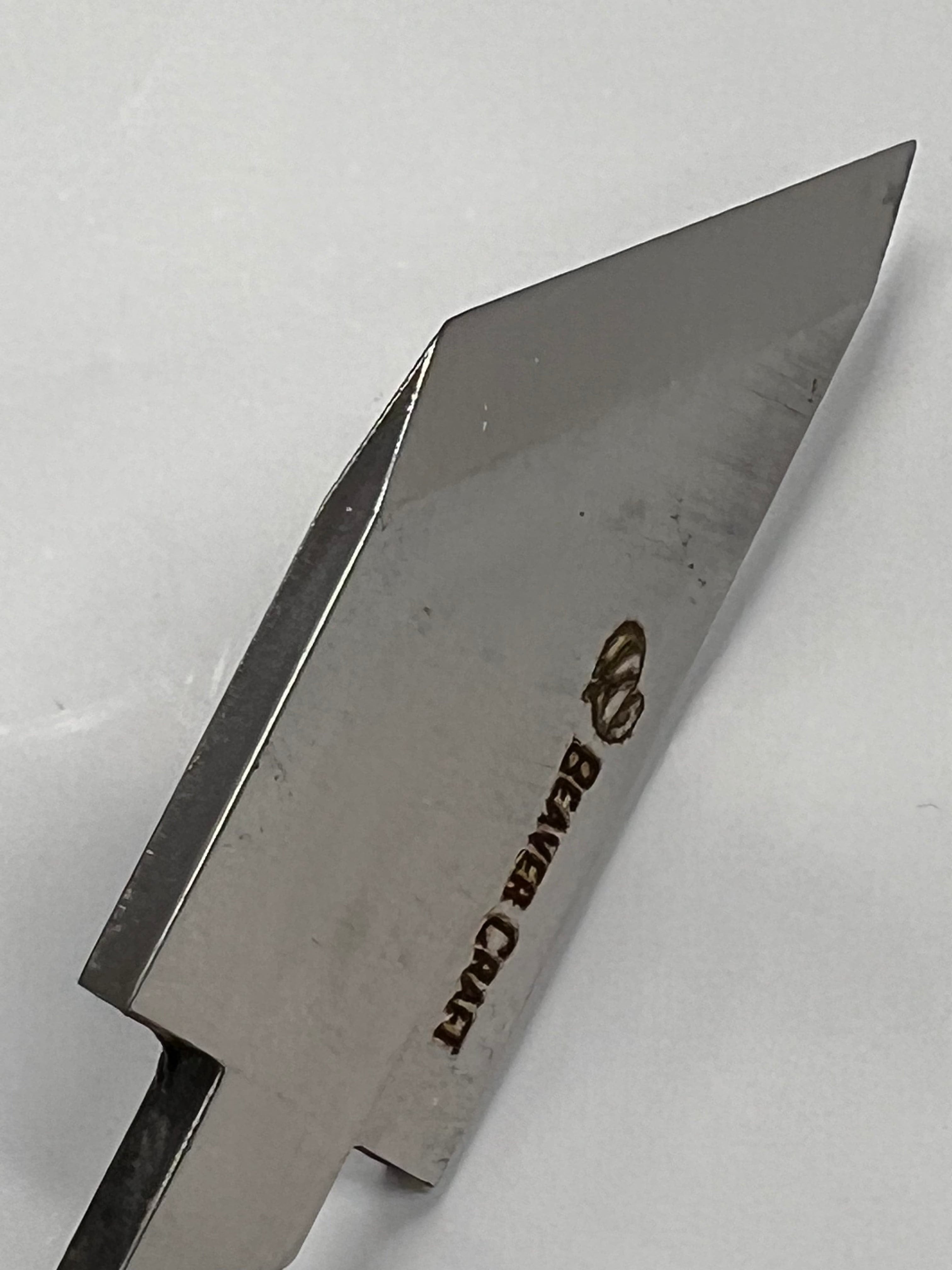 Wood cutting knife blade BC9 33mm