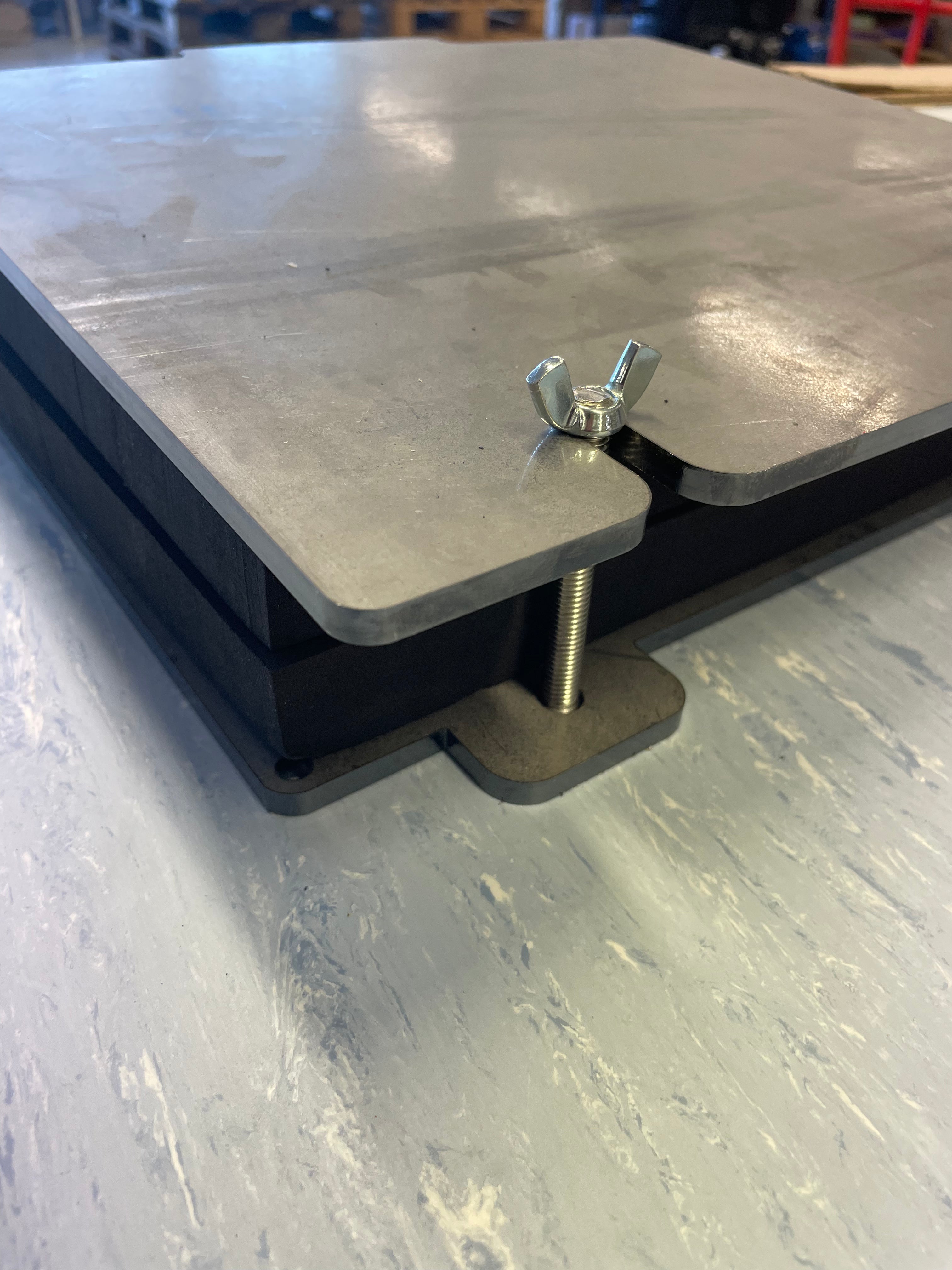 Kydex press in steel