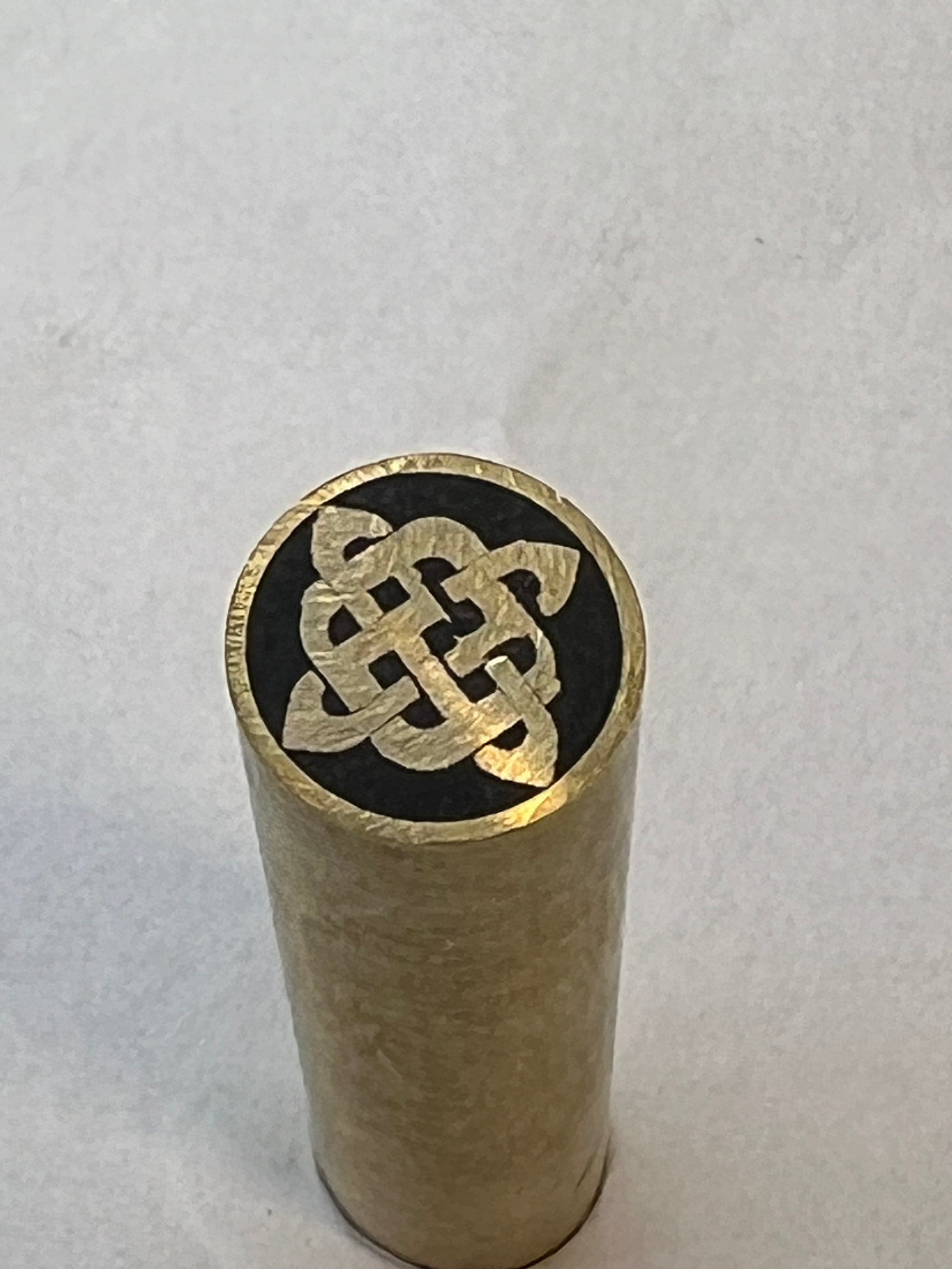 Mosaic pin