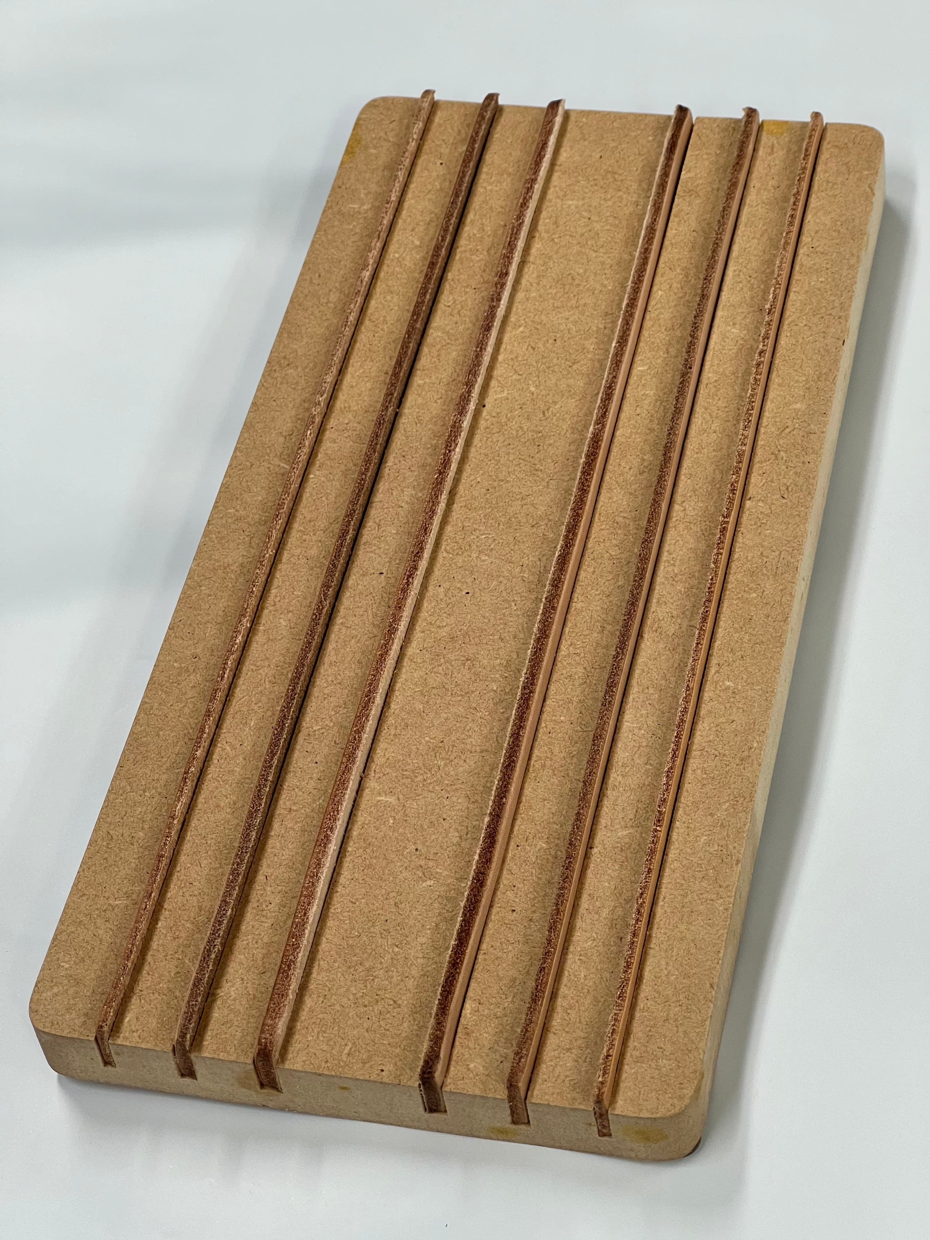 Polishing tools for edge cutters