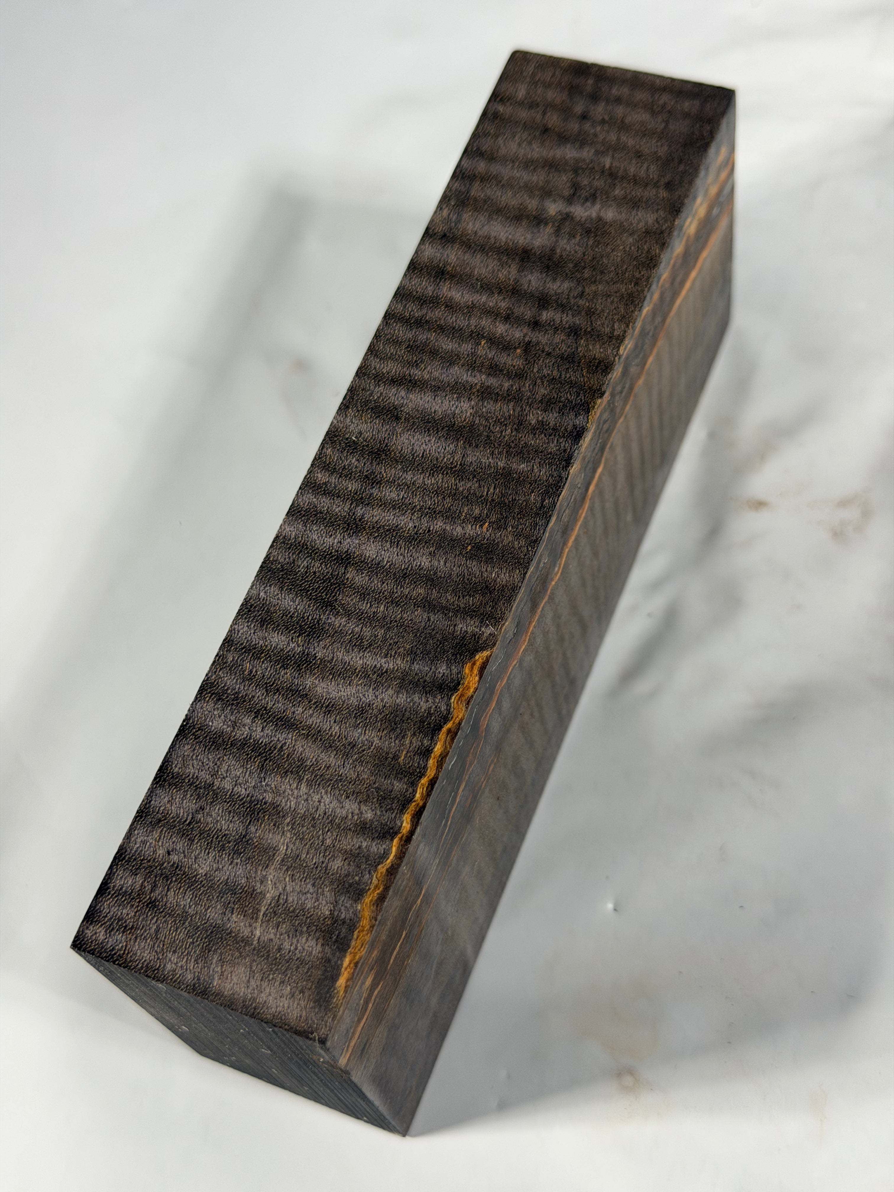 Stabilized handle block BLS-13