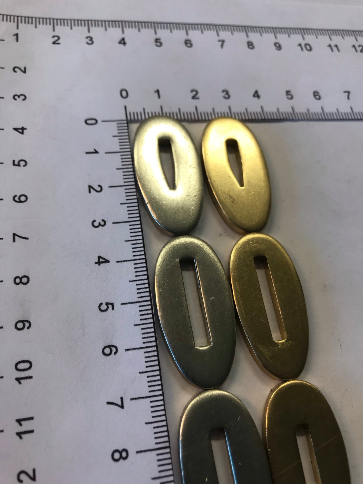 Hollow plates 18x35mm